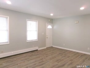 858 Hope St in Stamford, CT - Building Photo - Building Photo