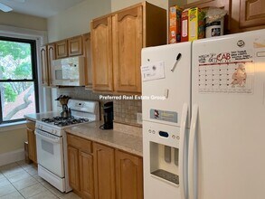 66 Clifford St, Unit 2 in Boston, MA - Building Photo - Building Photo