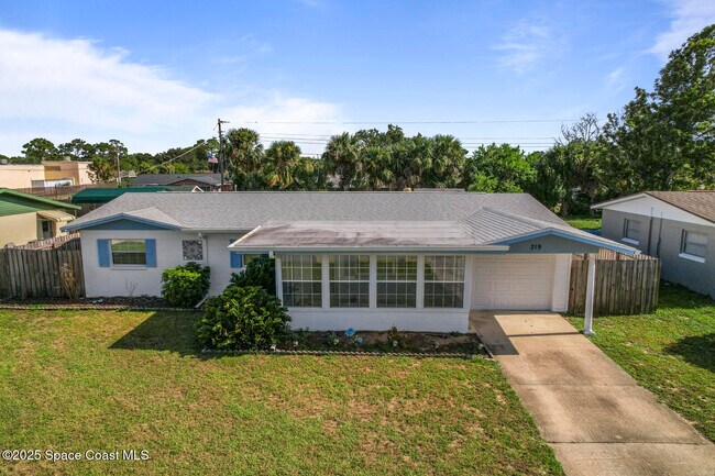 219 Narvaez Dr in Titusville, FL - Building Photo - Building Photo