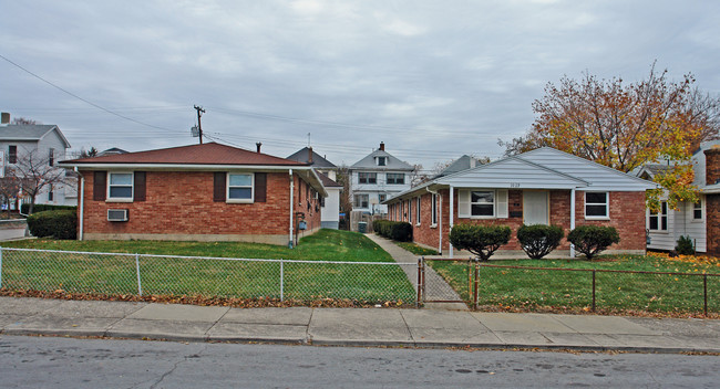 1029 Pursell Ave in Dayton, OH - Building Photo - Building Photo