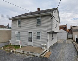 240 S Partridge St in Lebanon, PA - Building Photo