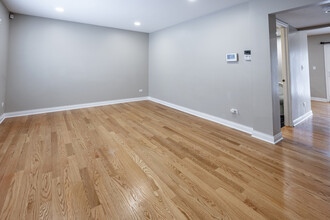 1120 Lakewood Cir in Naperville, IL - Building Photo - Building Photo