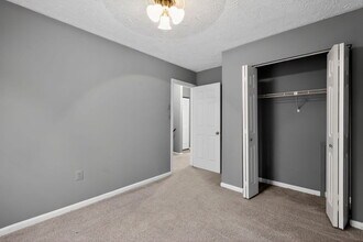 2710 Red Oak Ln in Glenarden, MD - Building Photo - Building Photo