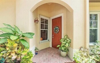 5784 NW 120th Ave in Coral Springs, FL - Building Photo - Building Photo