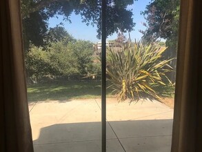 895 Via Esmeralda in Orcutt, CA - Building Photo - Building Photo