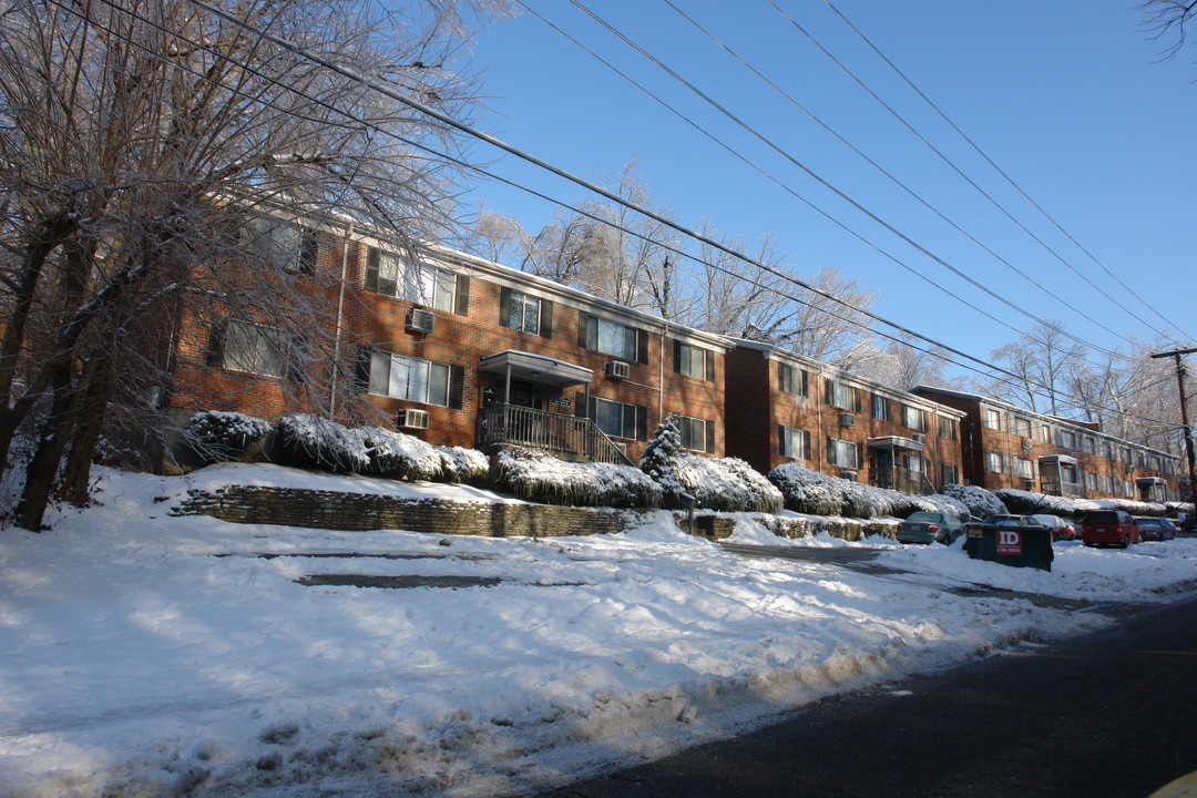 Crescent Hill in Louisville, KY - Building Photo