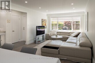 29 Broadview Ave in Mississauga, ON - Building Photo - Building Photo