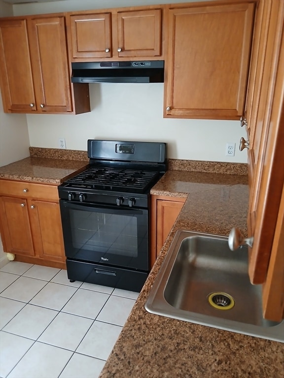 property at 1909 N Main St