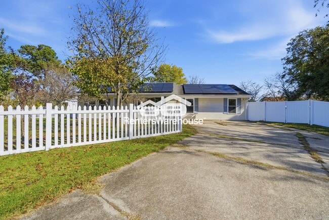 1001 Bowden Ave in Chesapeake, VA - Building Photo - Building Photo