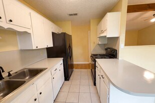 908 Hackberry St in Copperas Cove, TX - Building Photo