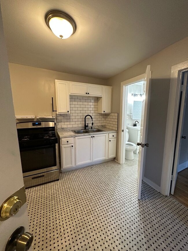 property at 2474-A N Fratney St