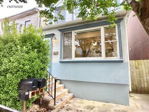 314 Greenwood Ave in Brooklyn, NY - Foto de edificio - Building Photo