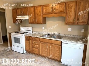 335 David L Gray Dr in Kansas City, KS - Building Photo - Building Photo