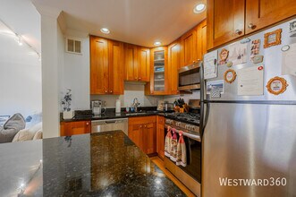2140 N Lincoln Ave in Chicago, IL - Building Photo - Building Photo