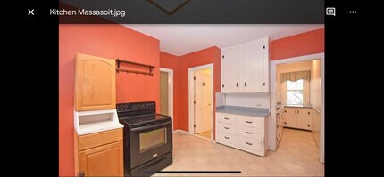 468 Massasoit Rd in Worcester, MA - Building Photo - Building Photo