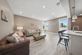 3 Sabrina Ct in Middletown, NY - Building Photo - Building Photo