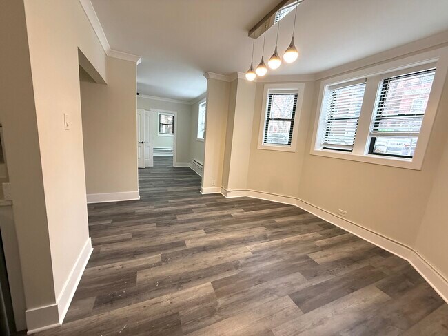 3838 N Greenview Ave, Unit 3839- GDN