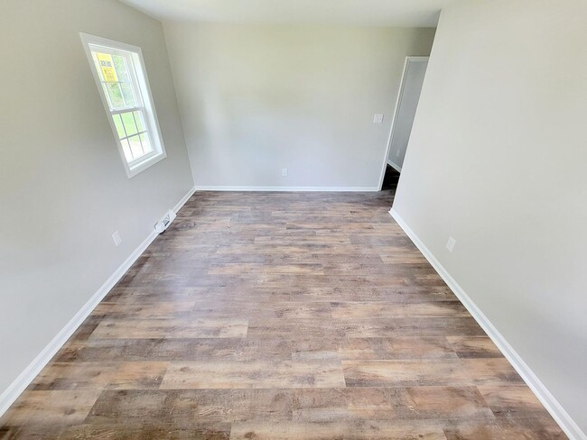 1041 Elwood St in Burlington, NC - Building Photo - Building Photo