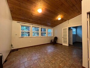 334 Paterson Plank Rd in Jersey City, NJ - Building Photo - Building Photo