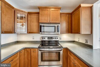 115 N Lee St in Alexandria, VA - Building Photo - Building Photo