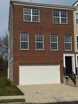 1 Creekside Wy in Burlington, NJ - Building Photo