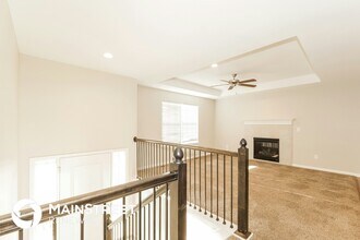 21715 Westover Rd in Peculiar, MO - Building Photo - Building Photo