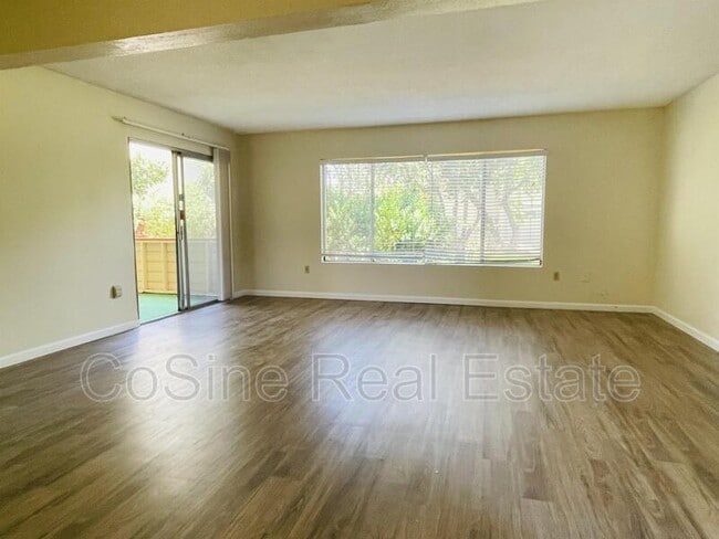 6856 Hyde Park Dr in San Diego, CA - Building Photo - Building Photo