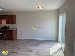 9139 Western Way in Jacksonville, FL - Building Photo - Building Photo