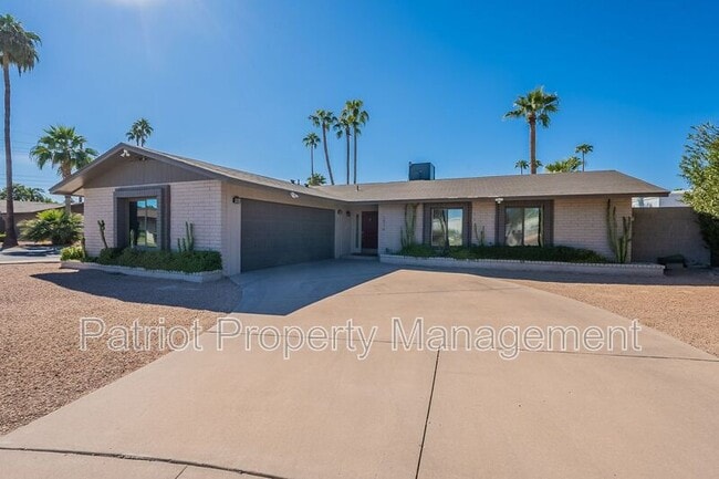 property at 5514 N 79th Pl