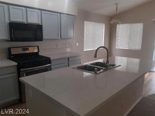 property at 3814 Spruceview Ct