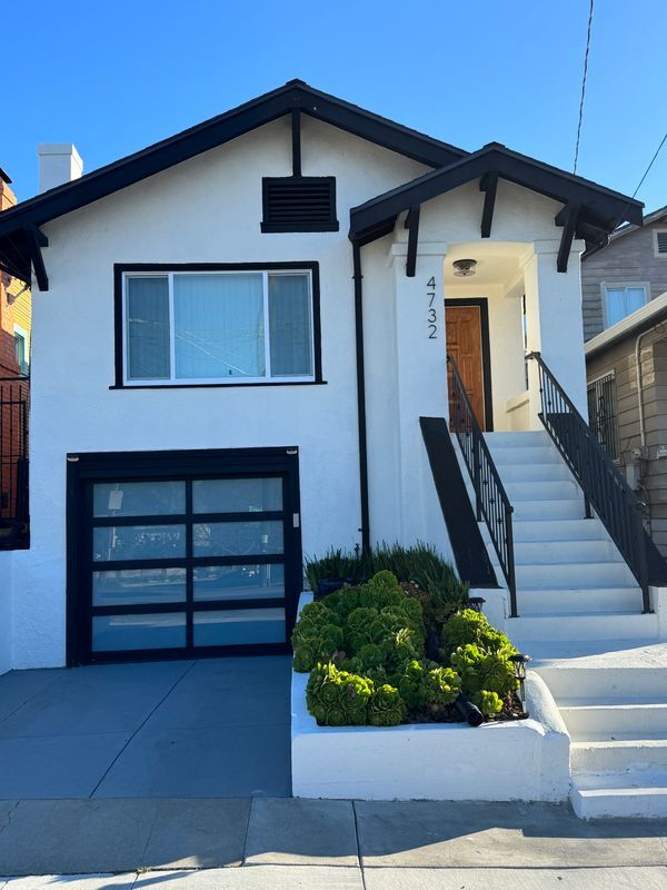 property at 4732 Congress Ave