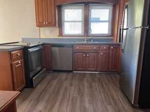 125 Camden Ave in Versailles, KY - Building Photo - Building Photo