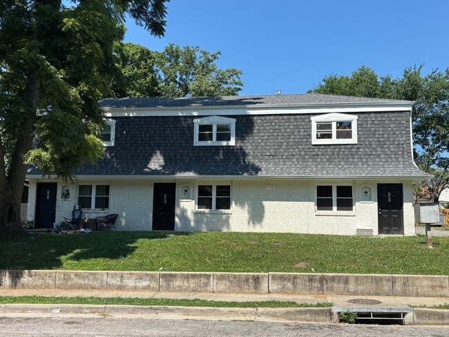 property at 713 N 6th St