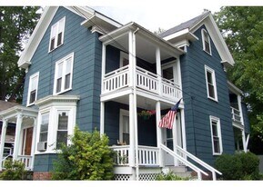 99 Central St, Unit 3 in Ipswich, MA - Building Photo