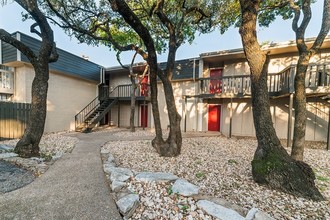 Avistar at Wood Hollow in Austin, TX - Building Photo - Building Photo