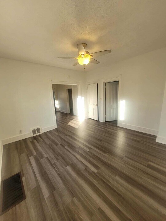 117 E Reed Ave in Bowling Green, OH - Building Photo