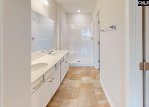 1102 Semoran Wy in Columbia, SC - Building Photo - Building Photo