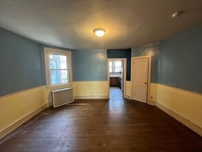 1305 Devereaux Ave in Philadelphia, PA - Building Photo - Building Photo