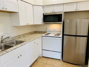 10335 NW 2nd Ct-Unit -2 in Miami, FL - Building Photo - Building Photo