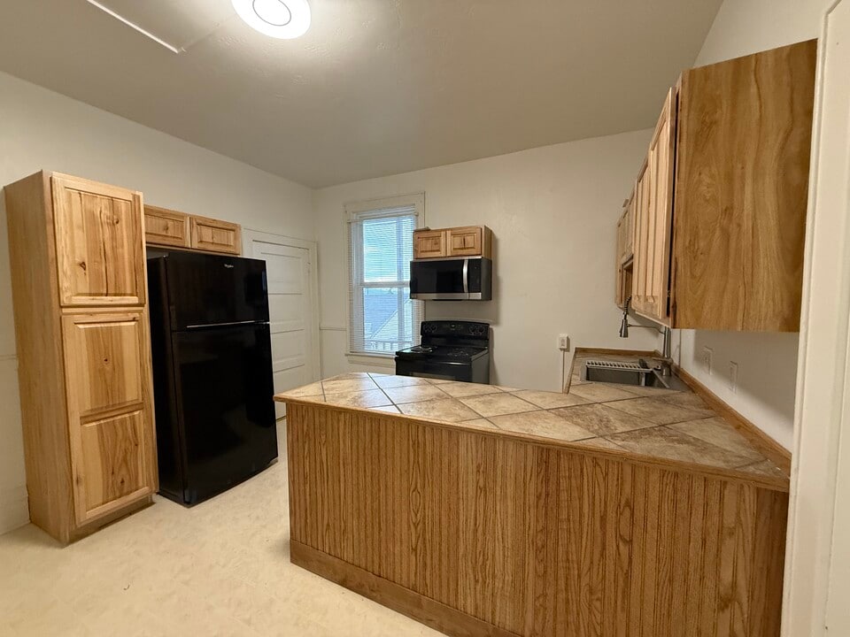 146 W Aluminum St, Unit 146  Aluminum in Butte, MT - Foto de edificio