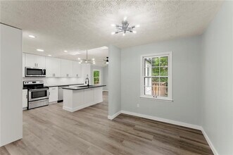 2440 Red Fox Run NW in Acworth, GA - Building Photo - Building Photo