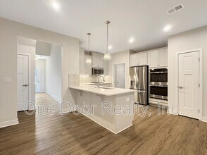 105 Ironsmith Wy in Williamsburg, VA - Foto de edificio - Building Photo