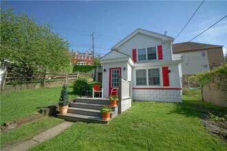 3210 Brereton St in Pittsburgh, PA - Building Photo - Building Photo
