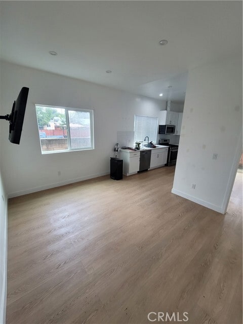 property at 7103 Yarmouth Ave