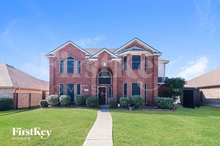 1926 Corbett Dr in Mesquite, TX - Foto de edificio