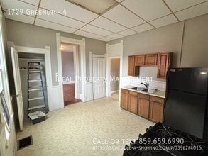 1729 Greenup St in Covington, KY - Building Photo - Building Photo