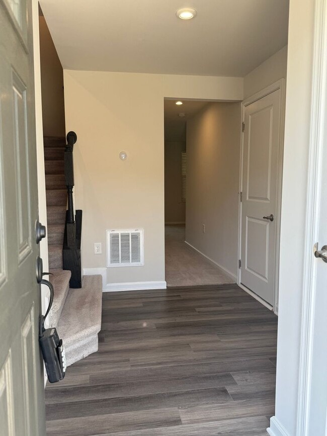 6625 Pathfinder Wy in Raleigh, NC - Building Photo - Building Photo