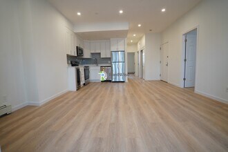 521 Massachusetts Ave in Boston, MA - Building Photo - Building Photo