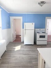 86 Wooster St-Unit -1 in Shelton, CT - Building Photo - Building Photo