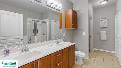 15777 Quorum Dr, Unit 1412 in Addison, TX - Building Photo - Building Photo